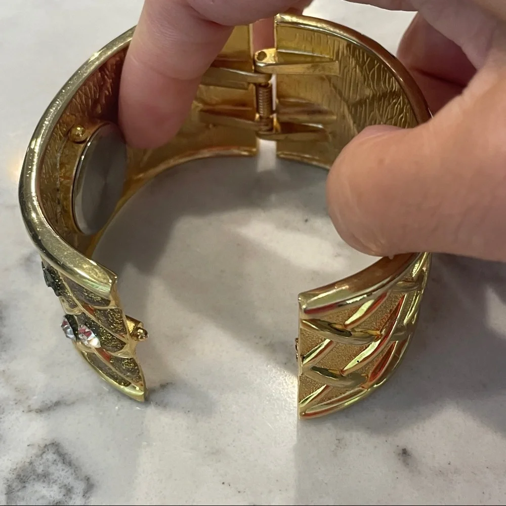 Cannes vintage quartz watch